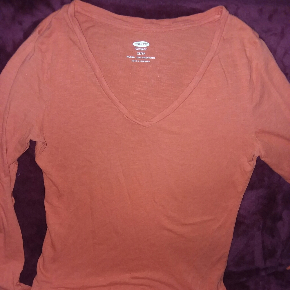 Old Navy XS Orange longer sleeve Tee